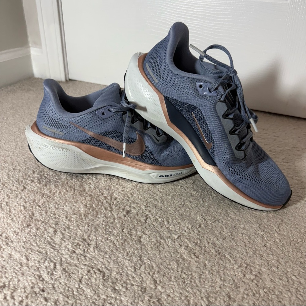 Nike Air Zoom Pegasus 41 Women’s running shoe Size 7.5 EUC